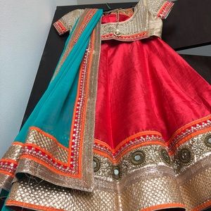 Bollywood lahenga/chaniya choli Indian outfits